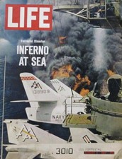 Life Magazine August 11, 1967 Inferno at Sea Forrestal NO LABEL