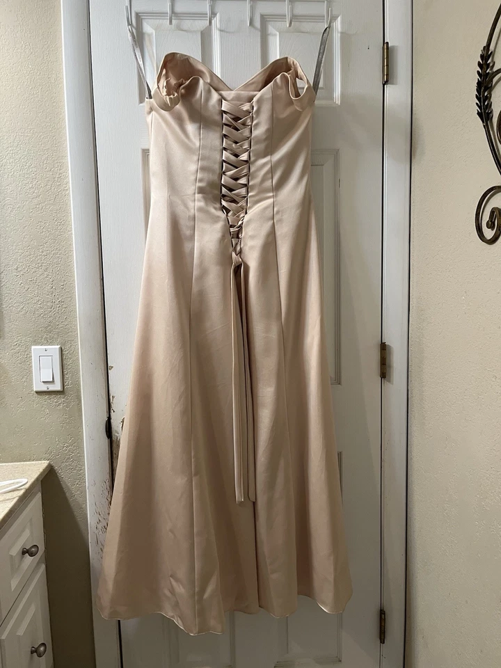 Vestido de novia Foto 2 de 4