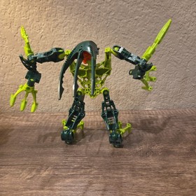 Lego 8974 Bionicle Agori Tarduk  2009 Retired Complete Set Instructions and Box