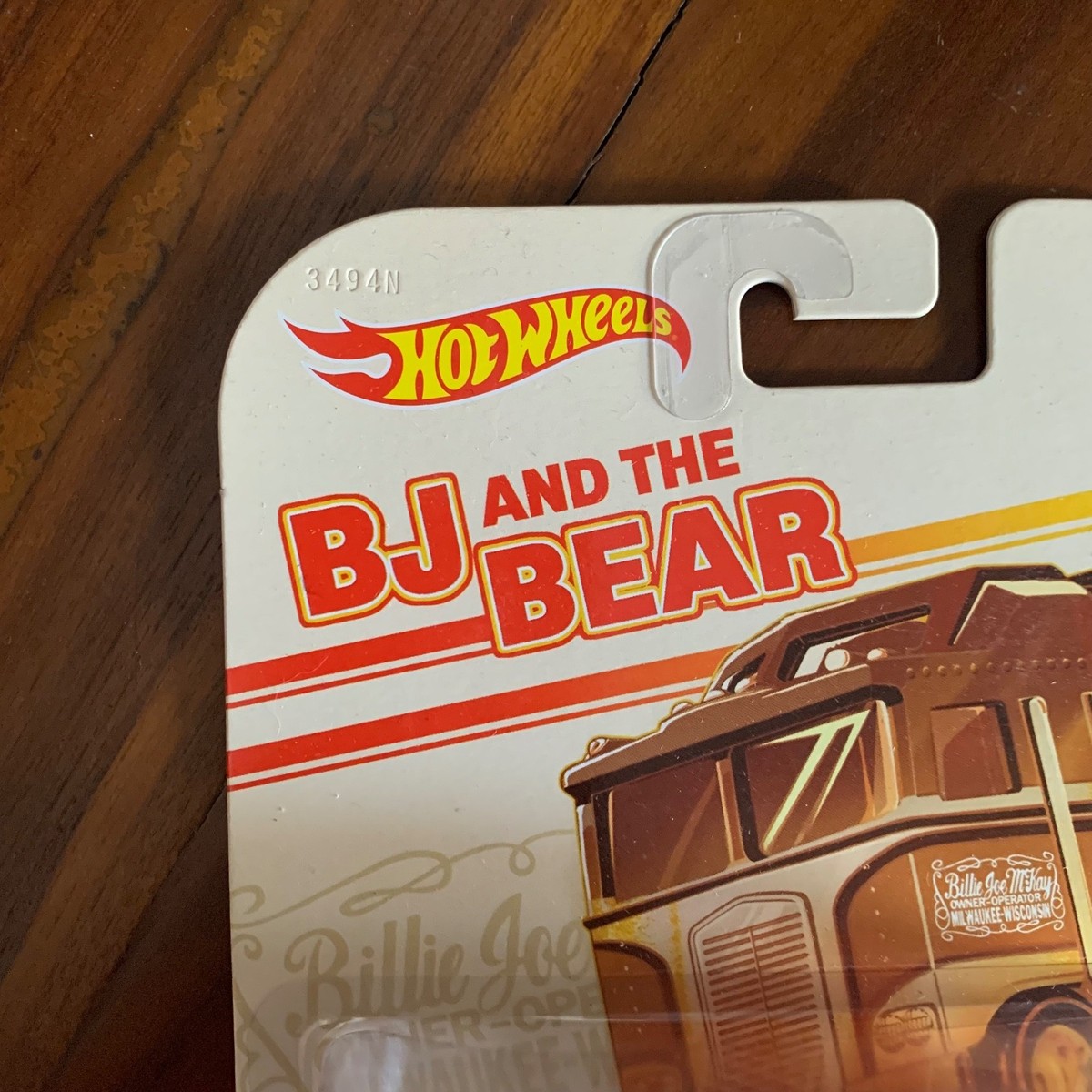 Hot Wheels 2014 Retro Entertainment BJ and the Bear Thunder Roller