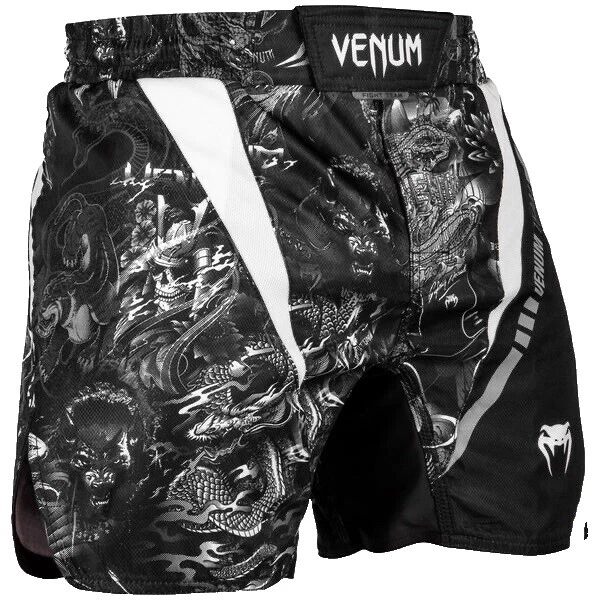 White Venum Pantalones cortos de boxeo y artes marciales