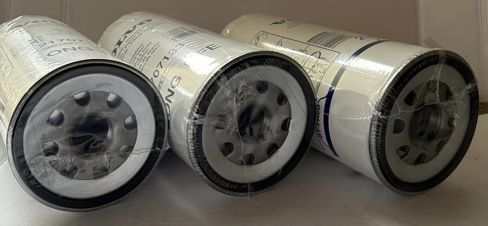 Комплект сменных масляных фильтров двигателя Volvo D13 21707133 (2), 21707132 - Изображение 2 из 2