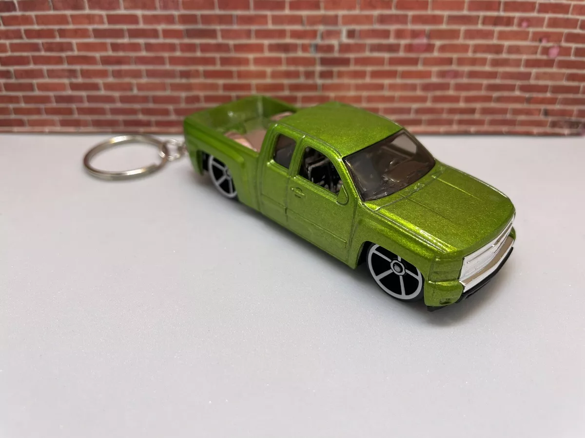 KEYCHAIN for 2007 2012 CHEVY SILVERADO PICKUP TRUCK AUTO CAR KEYS RING LANYARD