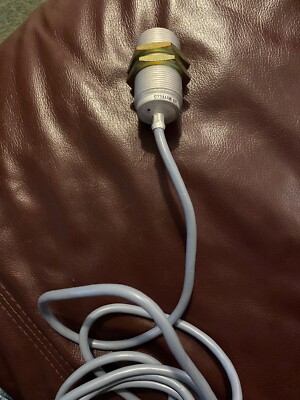 923AA4W-A7T-L 923AA4WA7TL Honeywell Proximity Sensor (Used and Tested)
