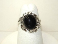 AB Beautiful Delicate Black Onyx .925 Sterling Silver Floral Leaf Ring Size 5
