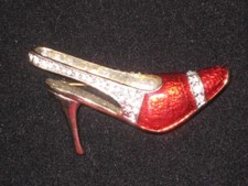 High Heel Pin with Red Enamel and Clear Rhinestones