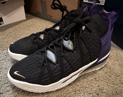 NIKE Lebron XVIII 18 LAKERS BLACK-METALLIC GOLD Sz 11 James LBJ Air Basketball