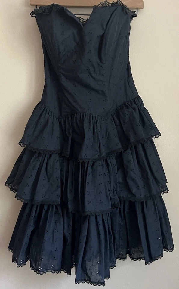 Vestido Gunne Sax Jessica McClintock Vintage Ilhós Preto Sem Alças Feminino 4 6 - Imagem 3 de 4
