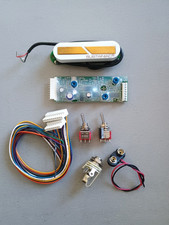 SUSTAINIAC STEALTH PRO KIT W LOOSE TOGGLE SWITCHES & WHITE/GOLD SINGLE DRIVER