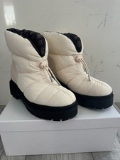 guess boots size 4