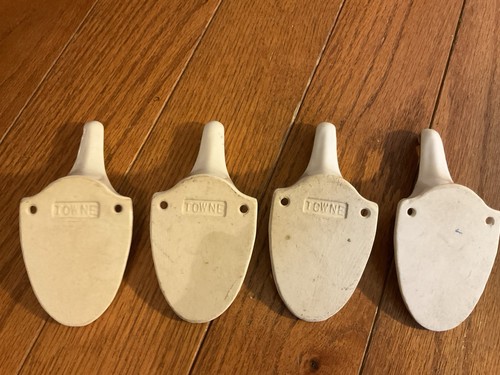 Set 4 ganci portasciugamani vintage ceramica bianca bagno accappatoio floreale - Foto 4 di 8