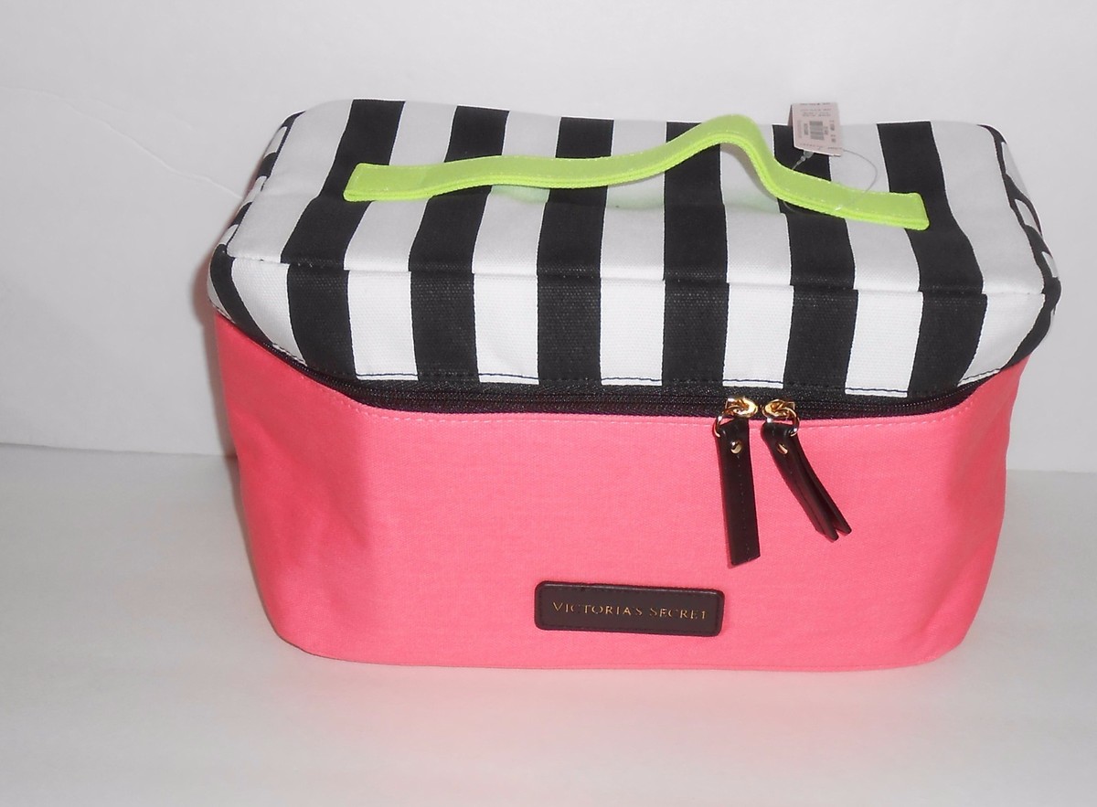 Victoria's Secret スーツケース 楽天市場】☆Victoria's Secret Black Rolling Luggage