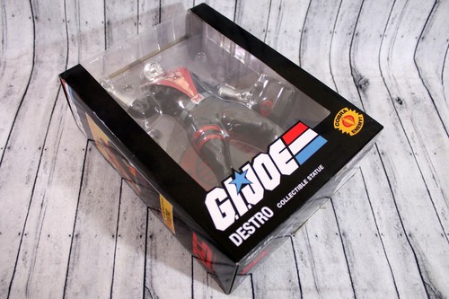 PCS Collectibles Hasbro G.I. Joe ARAH Cobra Enemy Destro 1:8 Scale Statue Neu - Bild 7 von 10