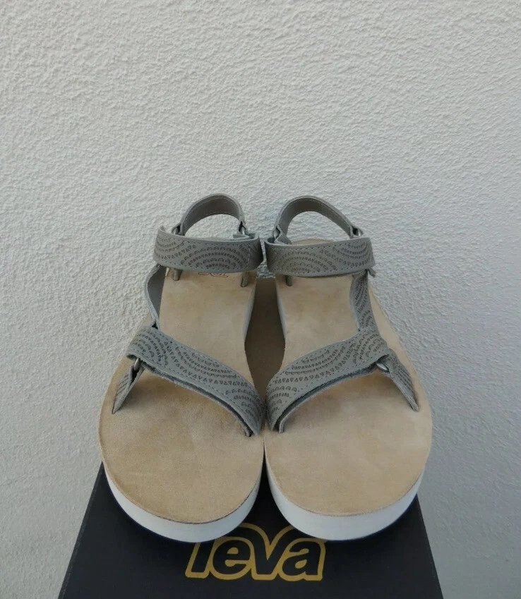 TEVA SANDALIA GEOMÉTRICA UNIVERSAL FORMA MEDIA DESIERTO SALVIA MUJER EE. UU. TALLA 7-10 Foto 3 de 4