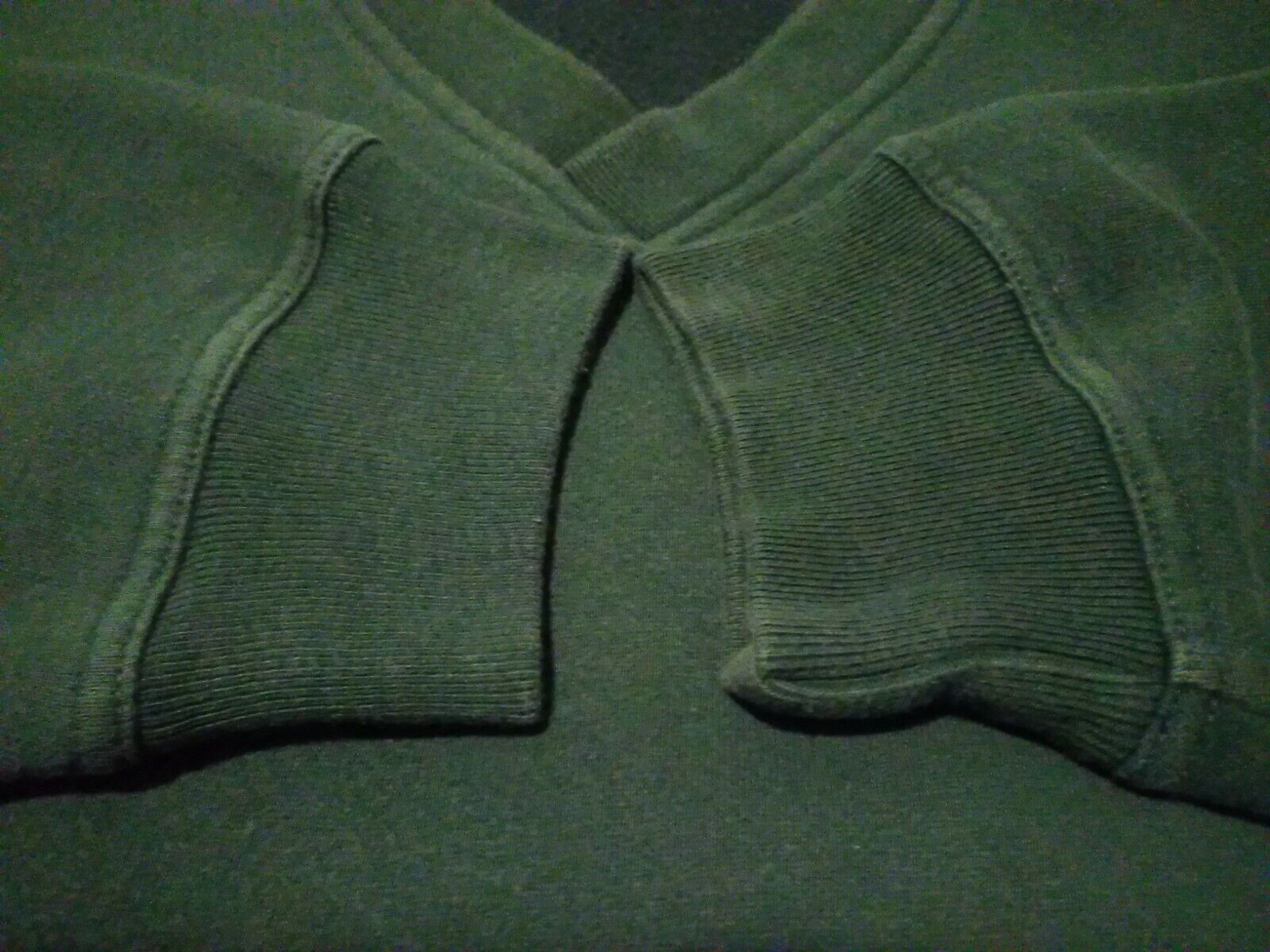 Champion Large Green V-Neck Mens Sweatshirt VTG H… - image 8