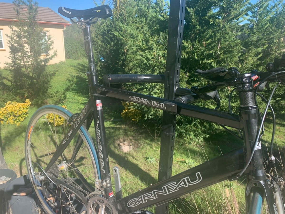 Louis Garneau TT 3- 56cm Aero Air-Stream Time Trial Bike (81.5