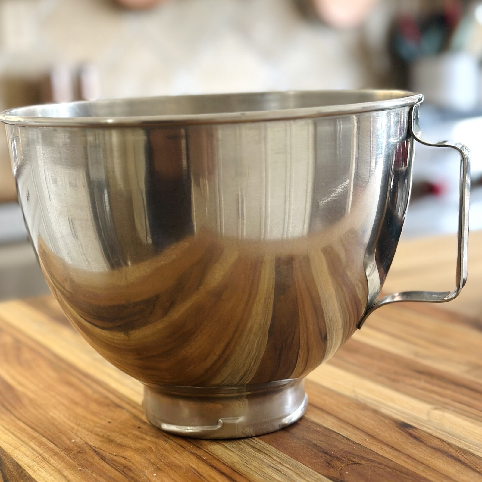 KitchenAid K45 4.5 Qt Stainless Steel Bowl Replacement Twist Lock Handle-image