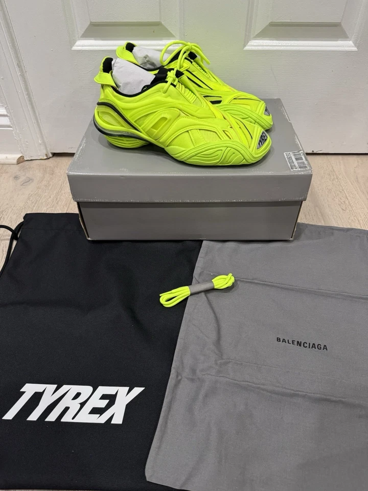 Tênis Balenciaga NOVO Autêntico Feminino 8.5 (39) EU TYREX AMARELO NEON Novo Na Caixa $899 - Imagem 2 de 4