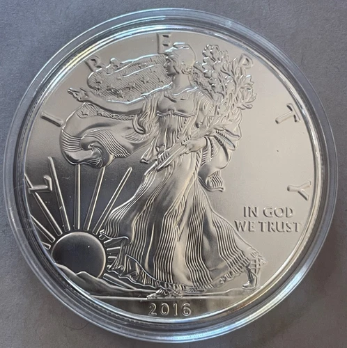 2016 American Silver Eagle Dollar 1 Troy Ounce 0.999 Purity Uncirculated Coin