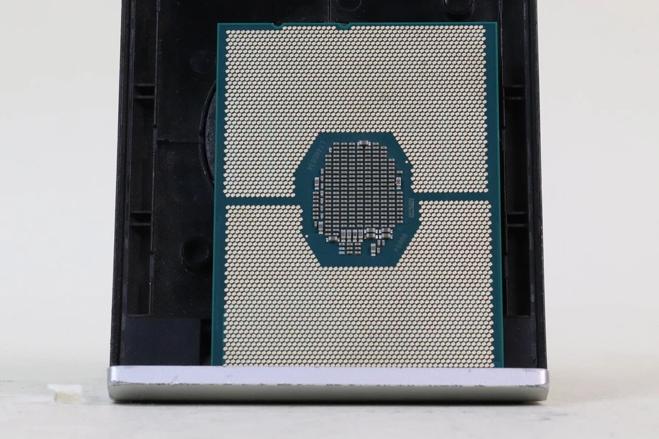 Processador Intel Xeon Platinum 8168 | 2.70ghz | SR37J - Imagem 2 de 2
