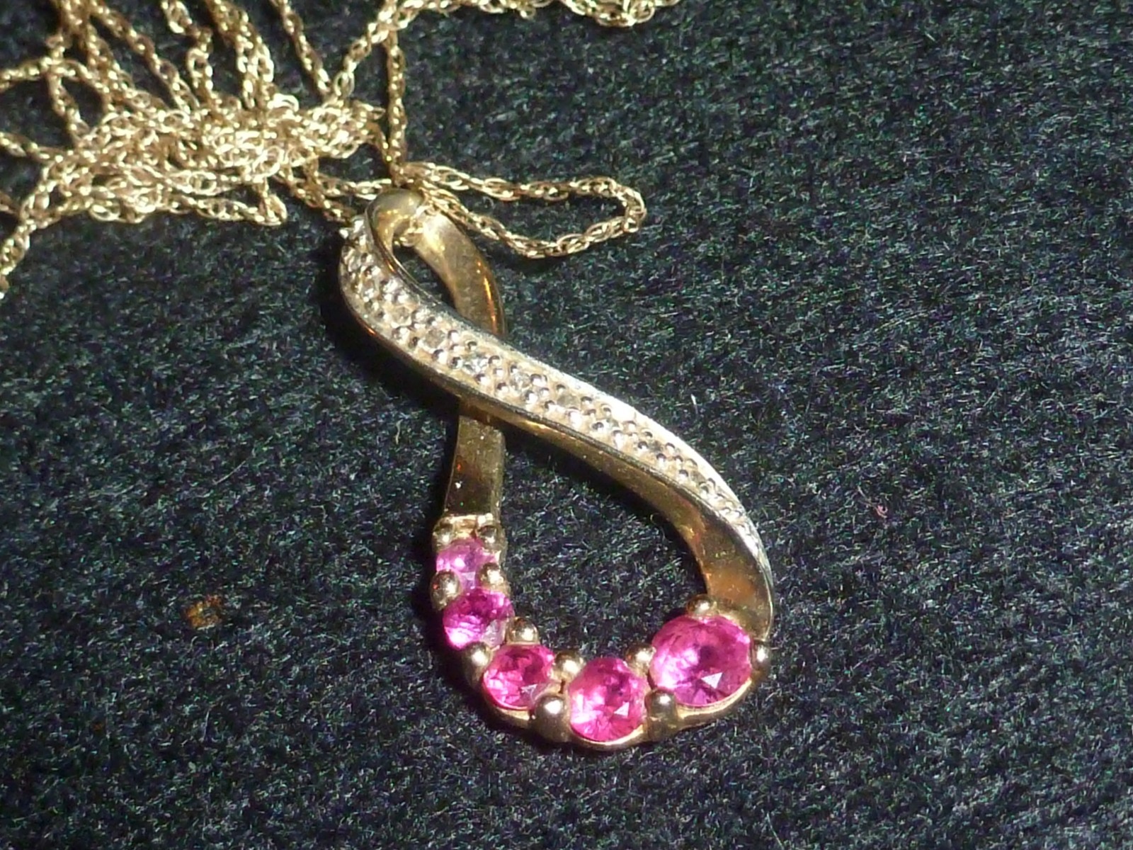 10K SOLID YELLOW GOLD RUBY/DIAMOND ACCTED INFINIT… - image 2