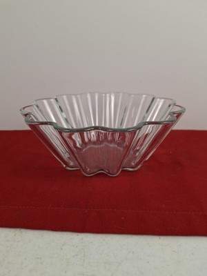 Pyrex France 18 cm 822 S Glass Brioche Mold