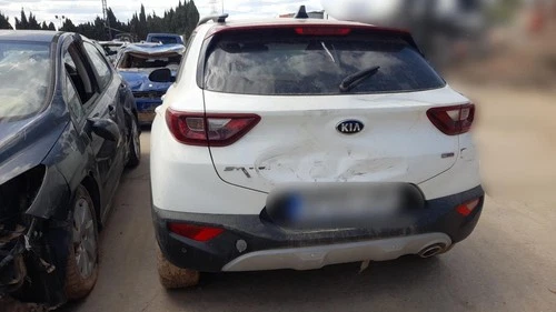 85910H8400 Bandeja Trasera para KIA STONIC (YBCUV) Business 2020 1114347 - Foto 8 di 10