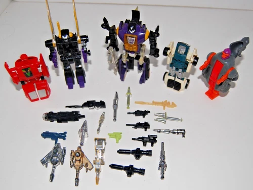 Vintage Hasbro 1984 Transformers G1 Figure and Parts lot