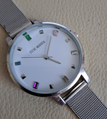 STEVE MADDEN Damen Quarz Uhr gut erhalten, geht NICHT, desahlb als DEFEKT