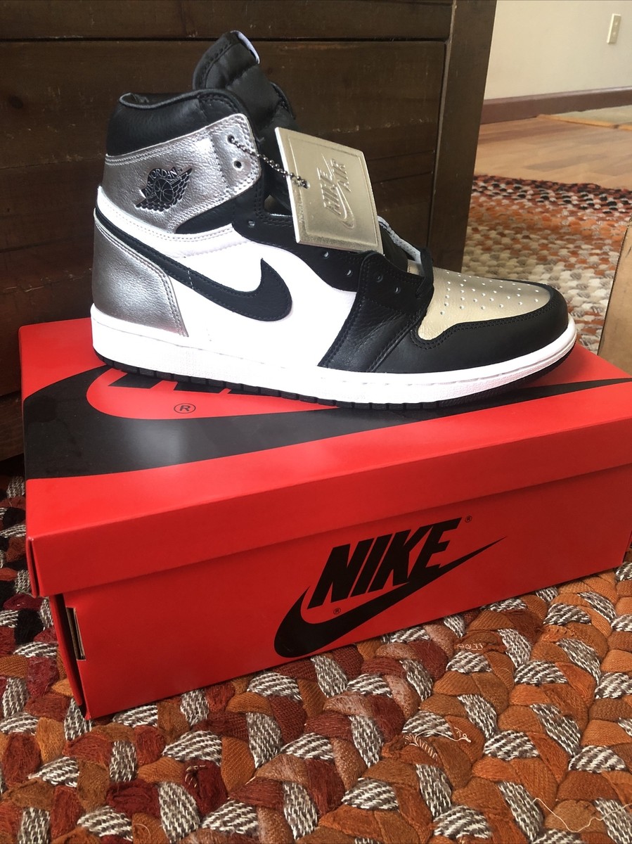 Nike Women's Air Jordan 1 Retro High 