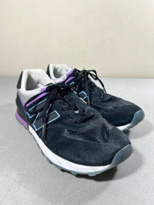 New Balance women's black leather lace up sneakers Size 9