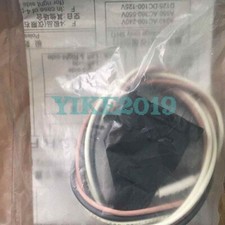 1PCS new For Mitsubishi circuit breaker auxiliary switch AX-05SV alarm auxiliary