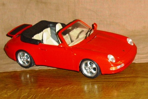 Burago-Porsche 911 Carrera-unbespielt-1:18-ohne Ok-guter Zustand - Picture 3 of 9