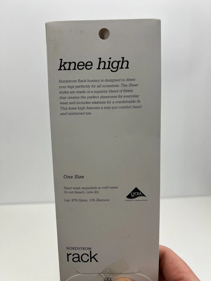 Nordstrom Rack Nylon Hasta la Rodilla - Beige Básico - Talla Única Puntera Reforzada 4 Pares Foto 4 de 4