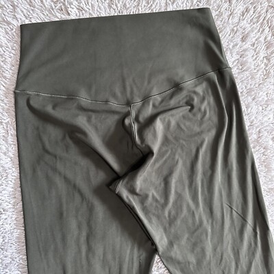 Offline by aerie leggings size large Real Me 7/8 legging Hi rise green color