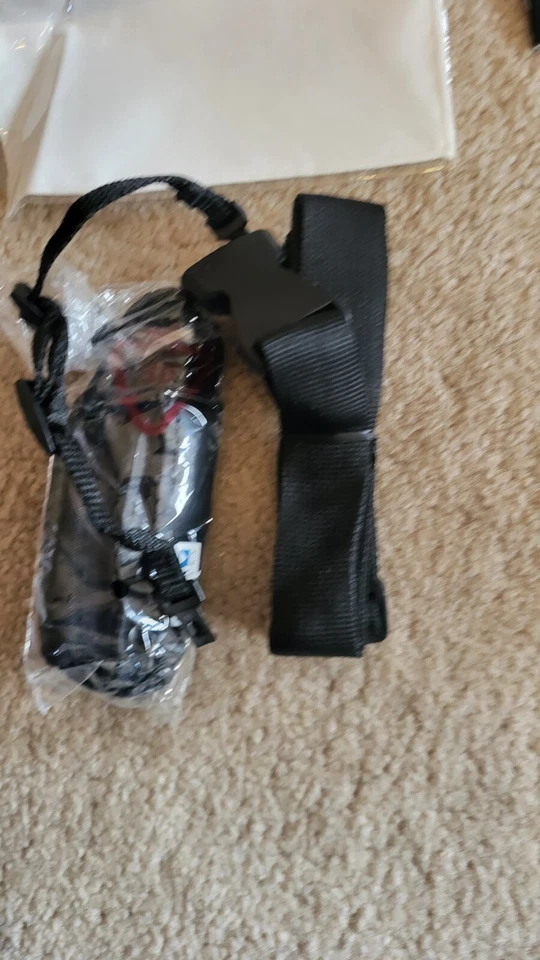 Steiner 6504 10x28 Tactical Binoculars,  NEW   (BOX HAS SHELF WEAR) - Image 4 of 4