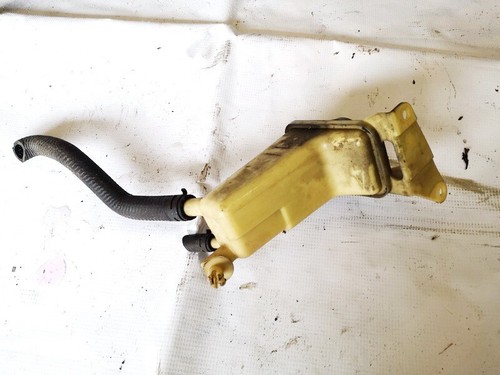 Volkswagen Passat 2000 Power Steering Pump Oil Reservoir Tank 8D04 #1074678-11