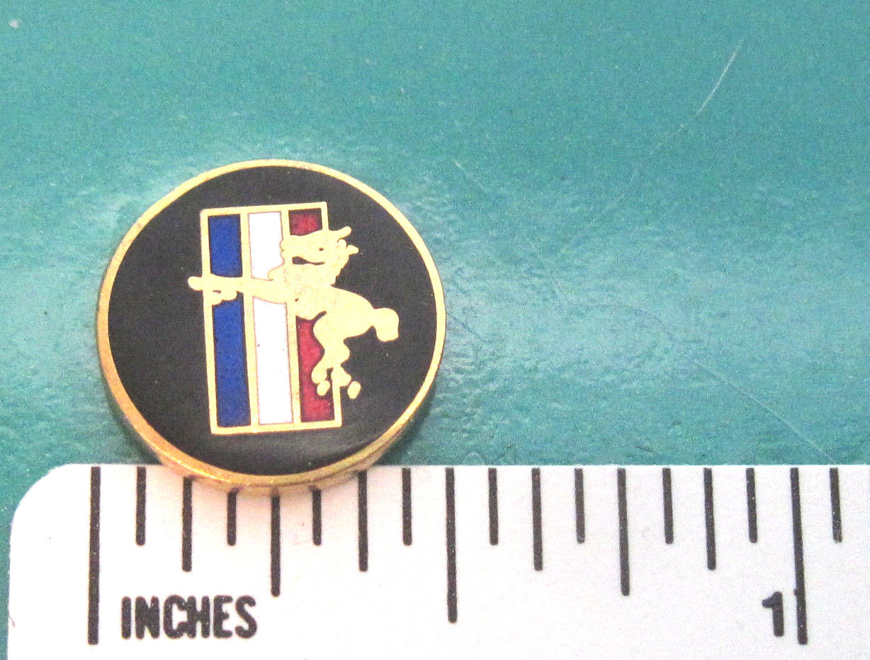 MUSTANG PONY "mini spilla" spilla cappello spilla bavero cravatta tac spilla cappello (G) CONFEZIONE REGALO