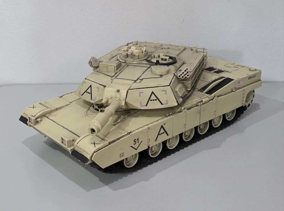Forces of Valor Bravo Team 1:18 Scale M1A1 Abrams Tank Unimax 2011 NO BARREL END - Image 2 of 4