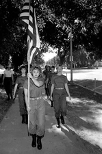 Linda Blair seen filming a scene for unspecified movie front of Be- Old Photo 10