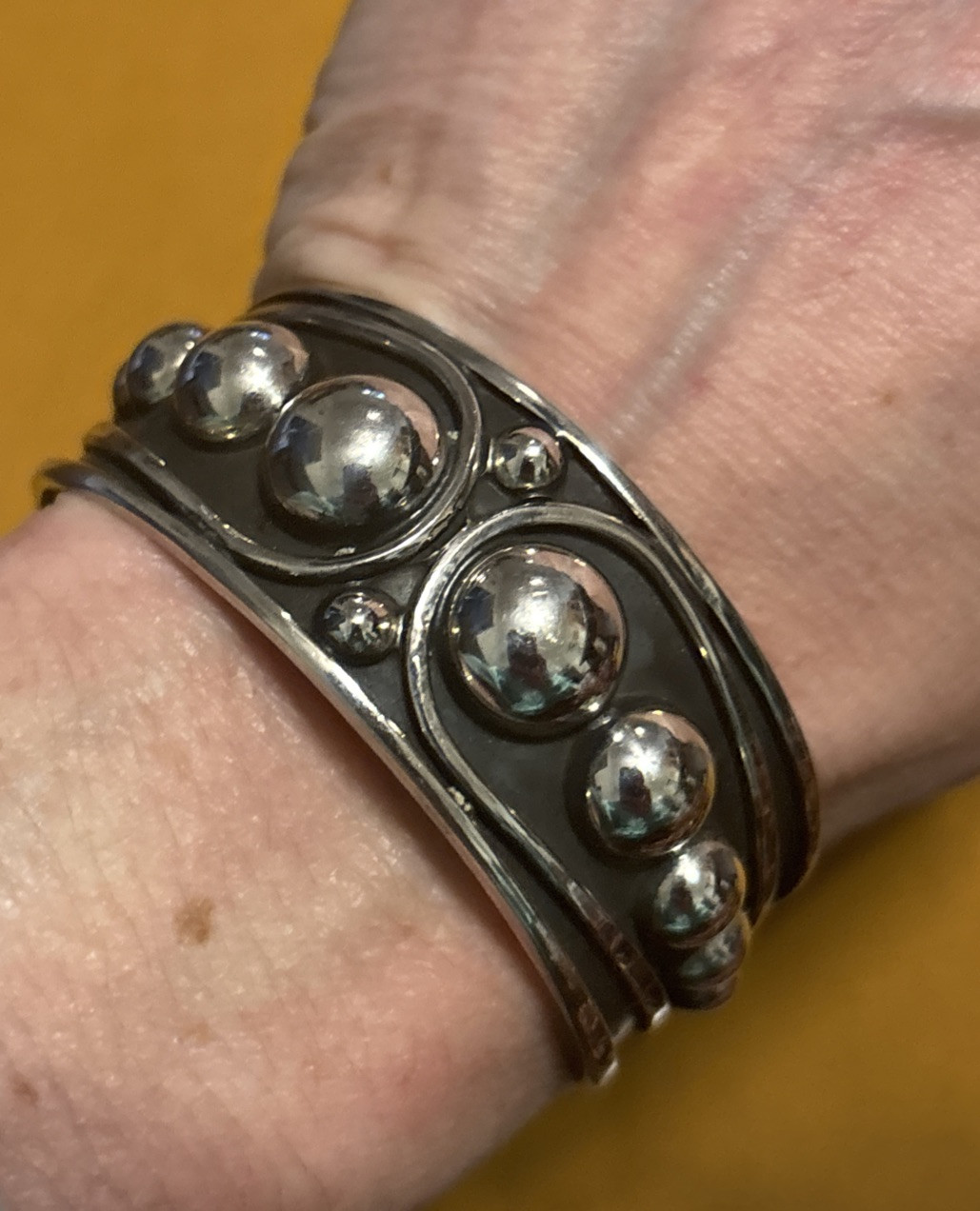 Vintage Silver Mexican Ball Bead Bracelet