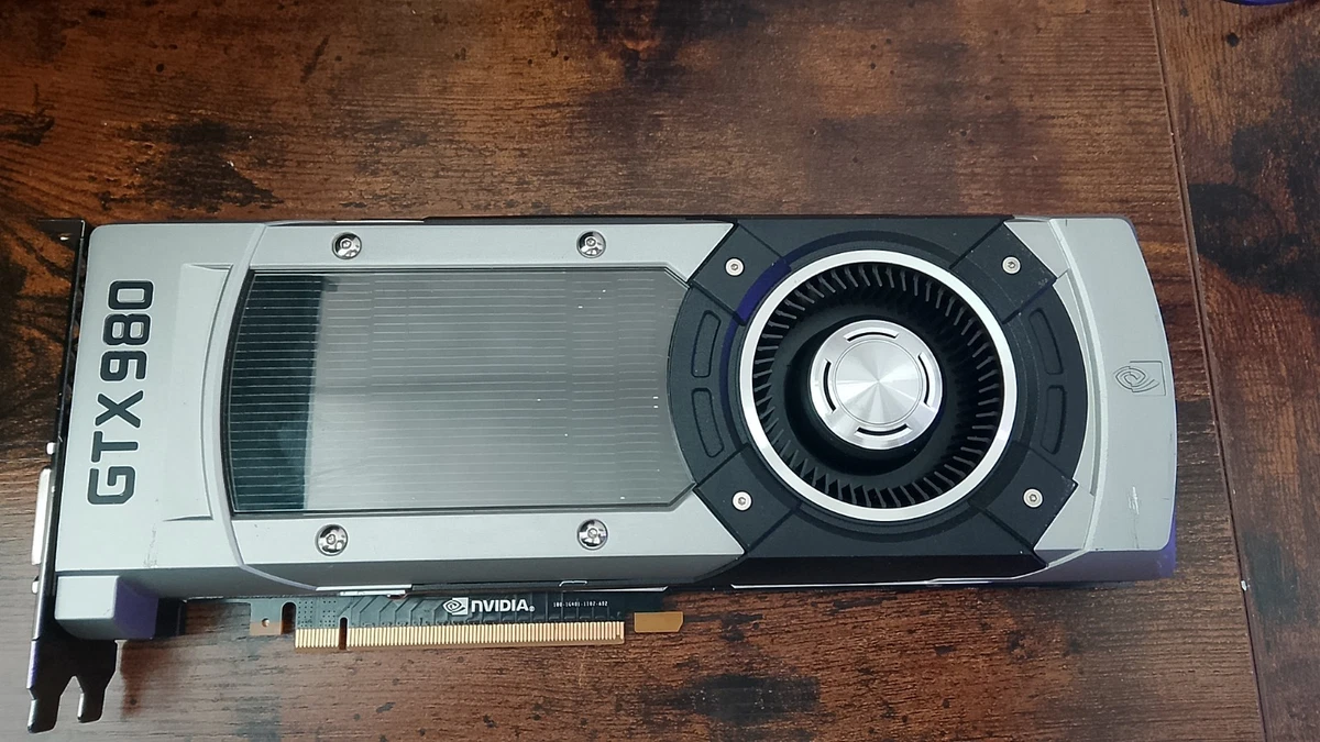 Lot De 6 Cartes Graphiques NVIDIA GeForce GTX 980 - 4 Go - Pour Pièces - Non Testées