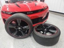 5 Spoke Black W Red Stripe 20x9.5 Gm 23333848 Rear Wheels 5 Spoke Black W Red Stripe 20x9.5 Gm 23333848 Rear Wheels