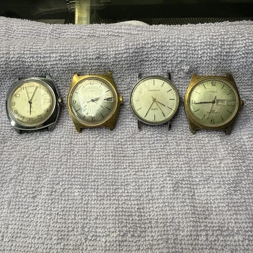 Men’s Vintage Watches Timex Caravelle