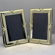 2 Vtg Modern Art Deco Style Scalloped Gold-Tone Metal Photo Picture Frames 4”x6”