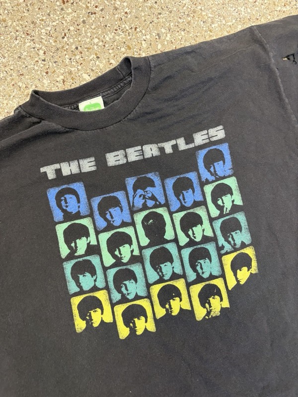 Vintage The Beatles 2007 Apple Official Band T Shirt John Paul George Ringo XL