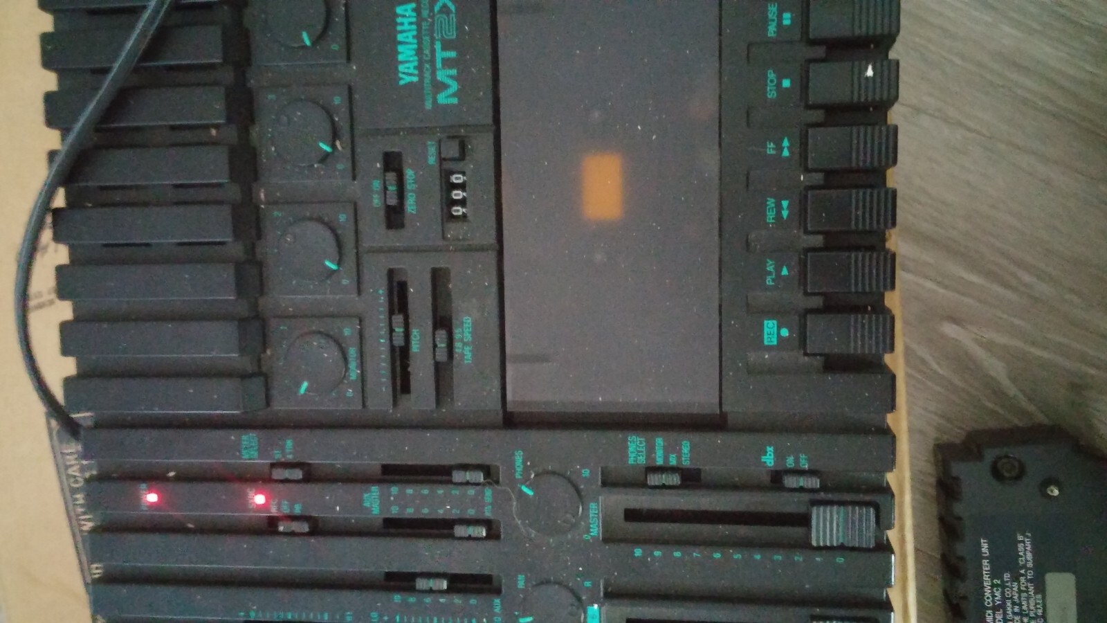 Picture 4 of 8