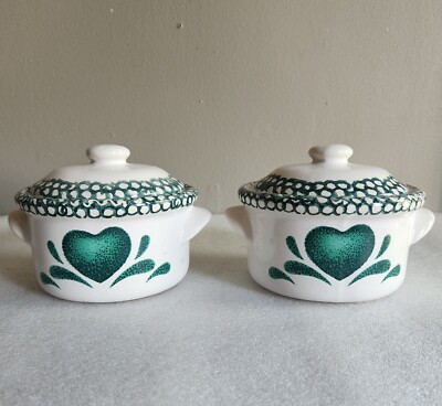 2 Vintage ''Green Hearts'' Covered Soup Crocks & Lids  Tienshan or Corelle Sponge