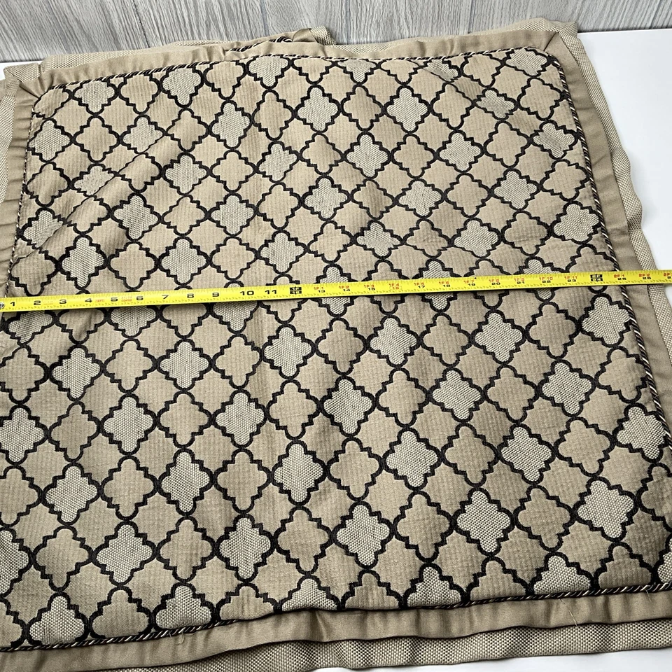 克罗西尔一对黑色/金色挂毯摩洛哥 Trellis 标准欧元 2 Shams — 第 3/4 张图片