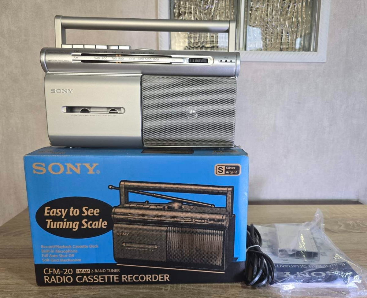 SONY CFM-800 ポータブルラジオカセットレコーダー SONY CFM-800 ポータブルラジオカセットレコーダー Yahoo!オークション